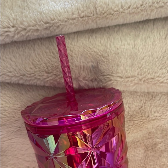 Starbucks Pink Textured Water Bottle - Picture 6 of 6